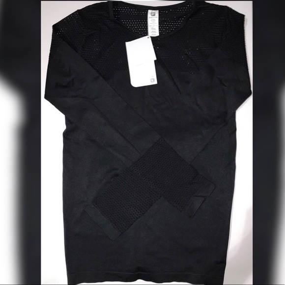 Flabletics - Picture 1 of 2